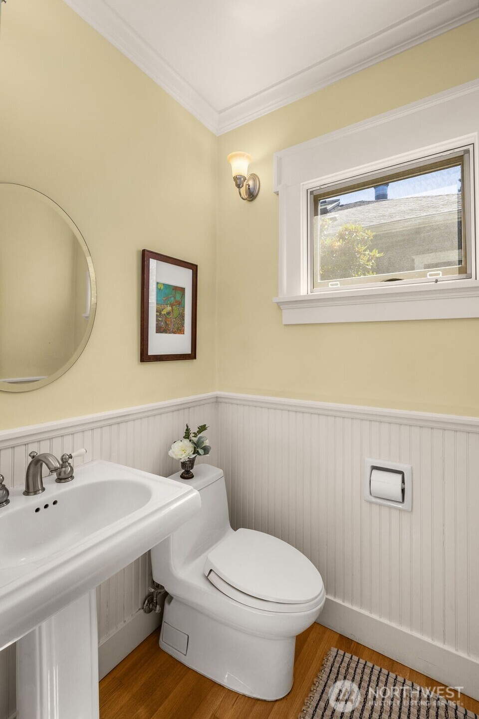 4549 Thackeray Place Property Photo 15
