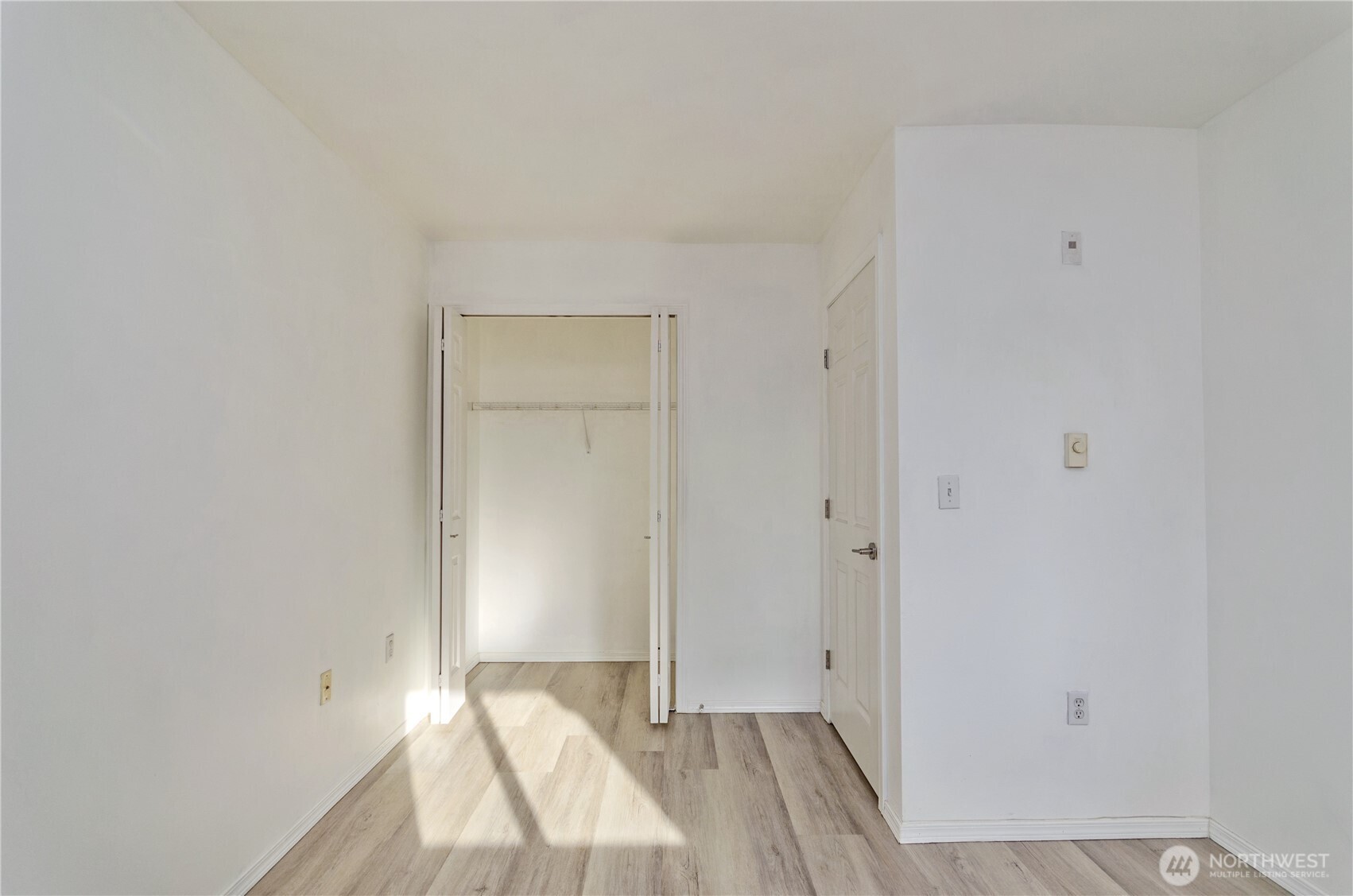 31900 104th Avenue F203 Property Photo 16