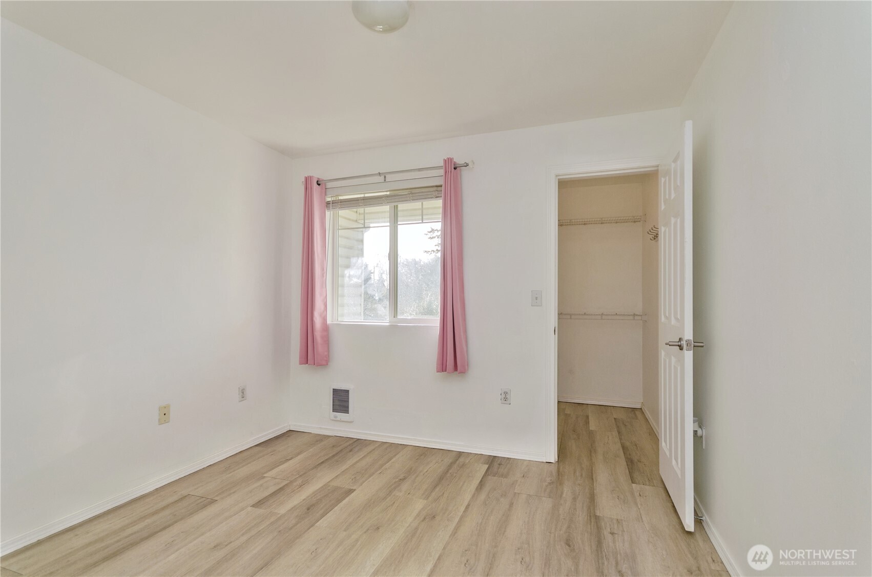 31900 104th Avenue F203 Property Photo 17