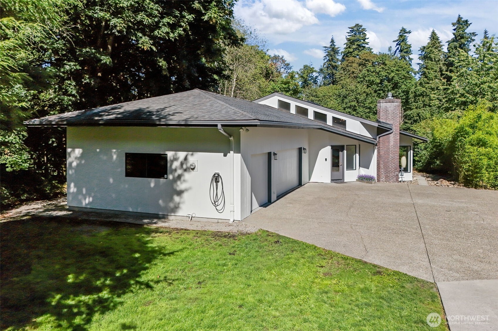 26530 Lake Fenwick Road Property Photo 3