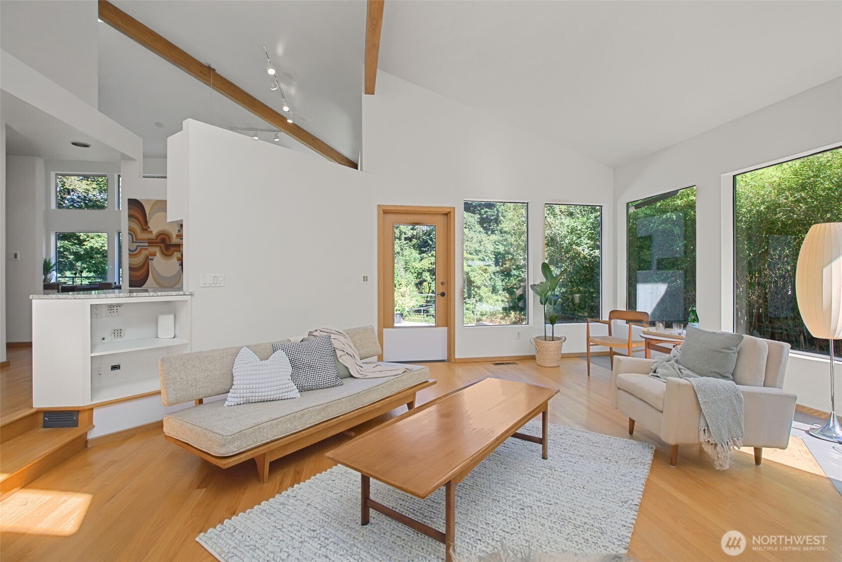 26530 Lake Fenwick Road Property Photo 8