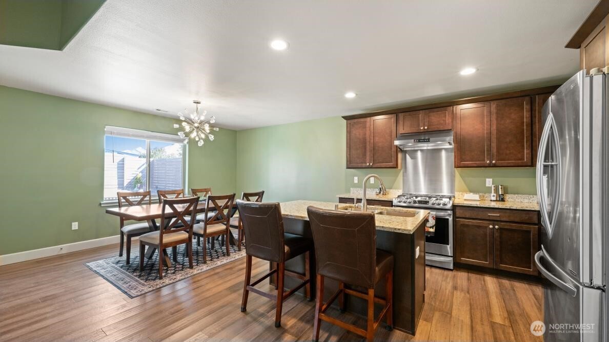 6017 Cotswold Lane Property Photo 5