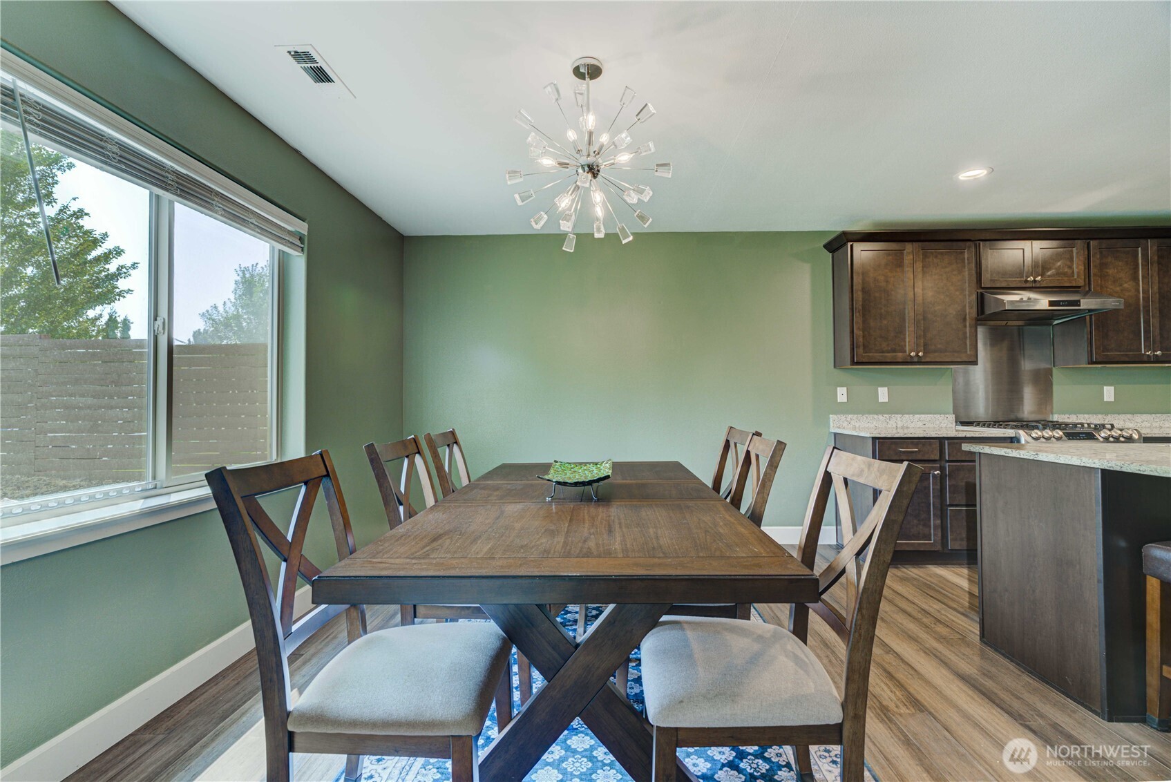6017 Cotswold Lane Property Photo 6