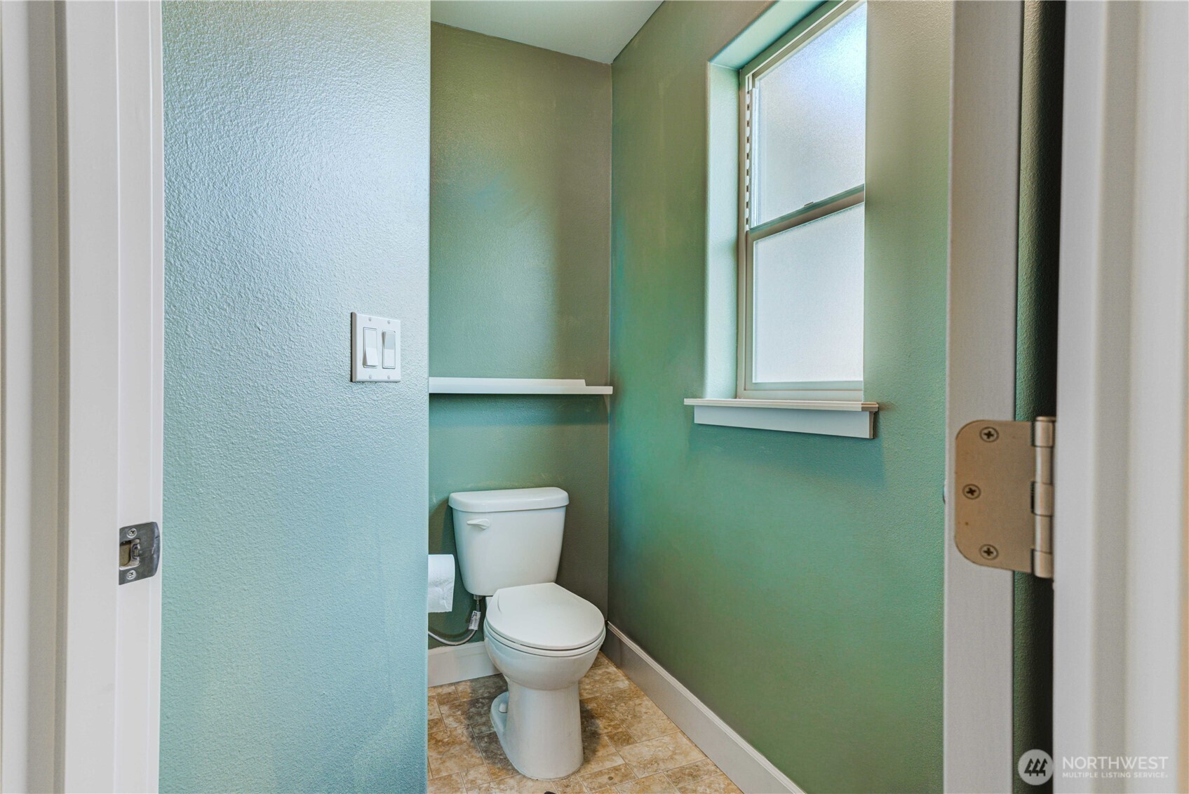 6017 Cotswold Lane Property Photo 11
