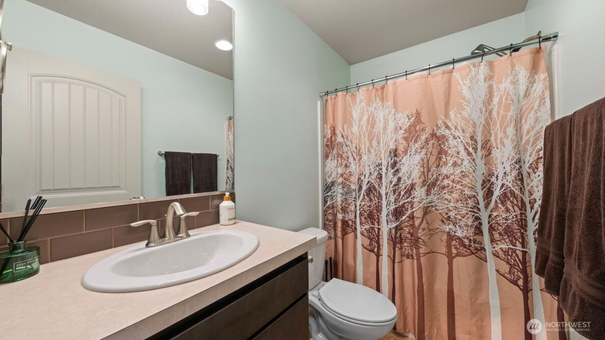 6017 Cotswold Lane Property Photo 15