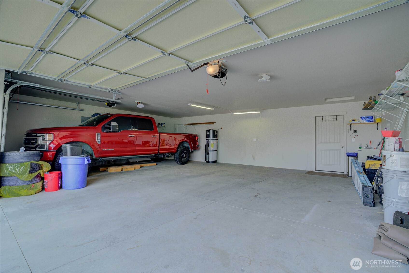 6017 Cotswold Lane Property Photo 20