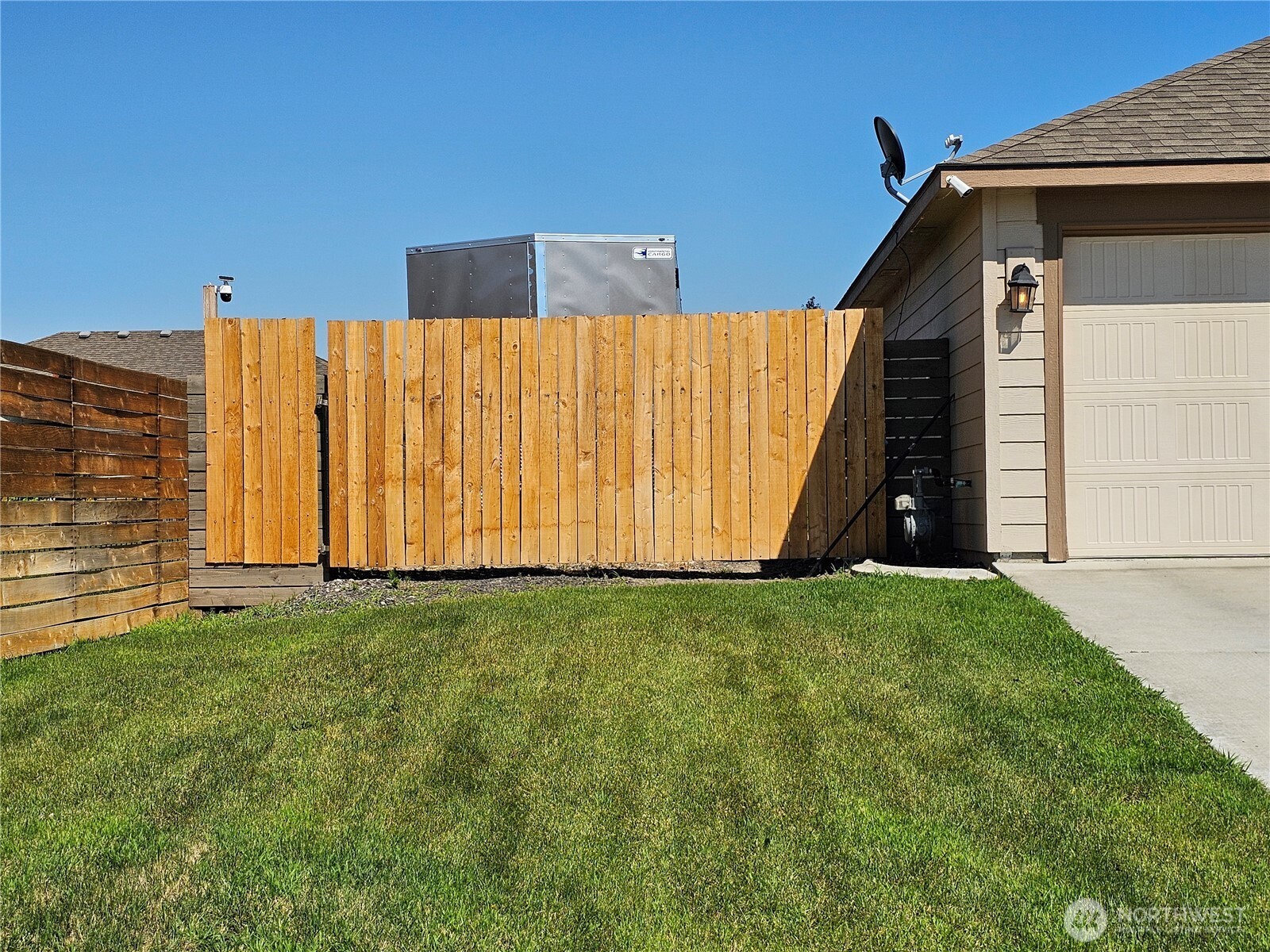 6017 Cotswold Lane Property Photo 24