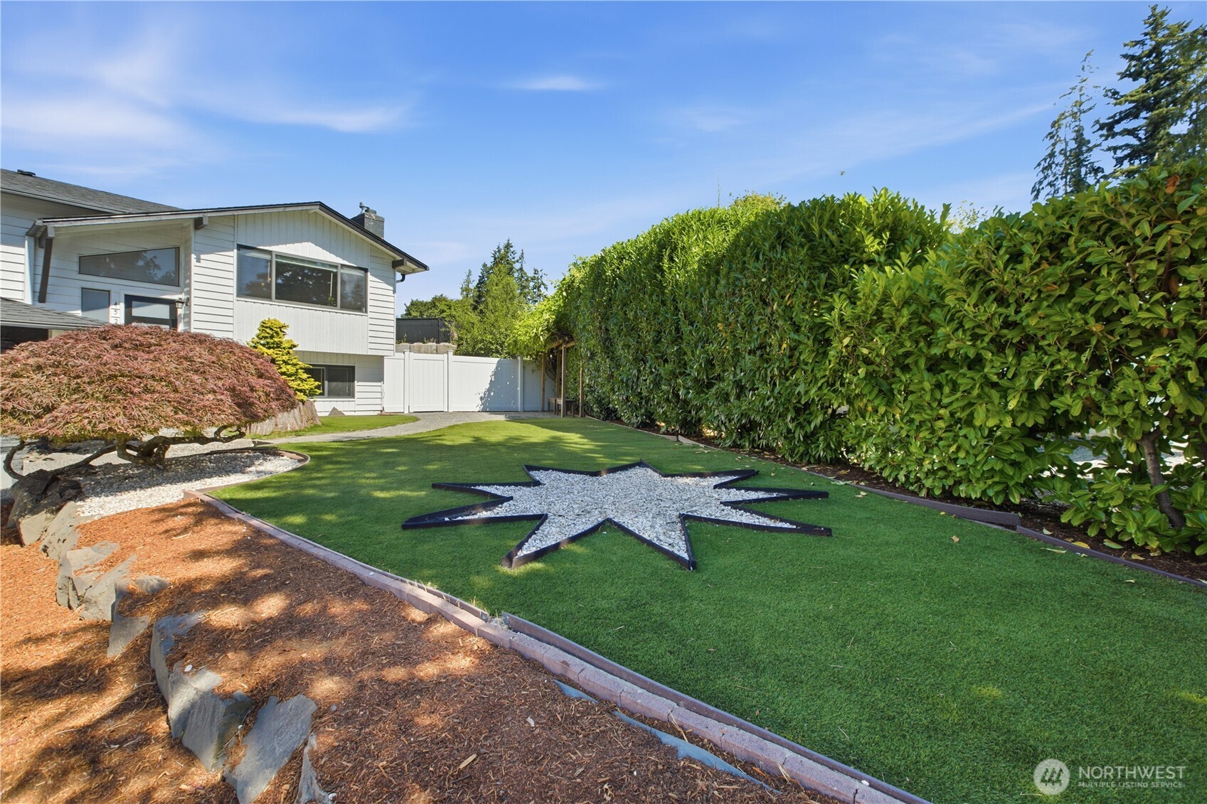 4525 149th Place Property Photo 4
