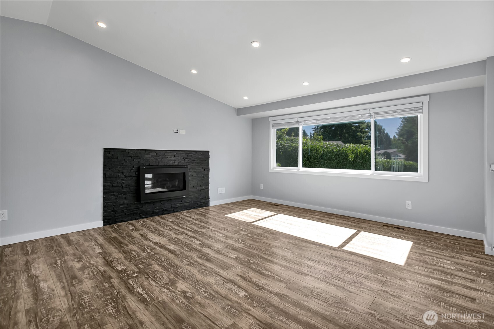 4525 149th Place Property Photo 7