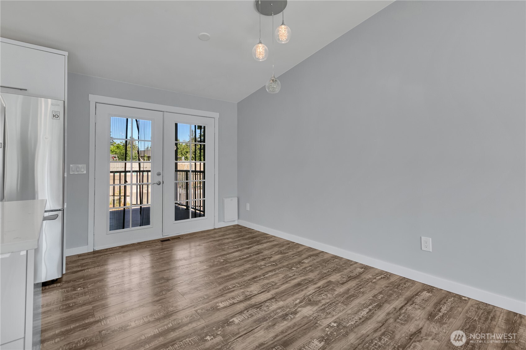 4525 149th Place Property Photo 8