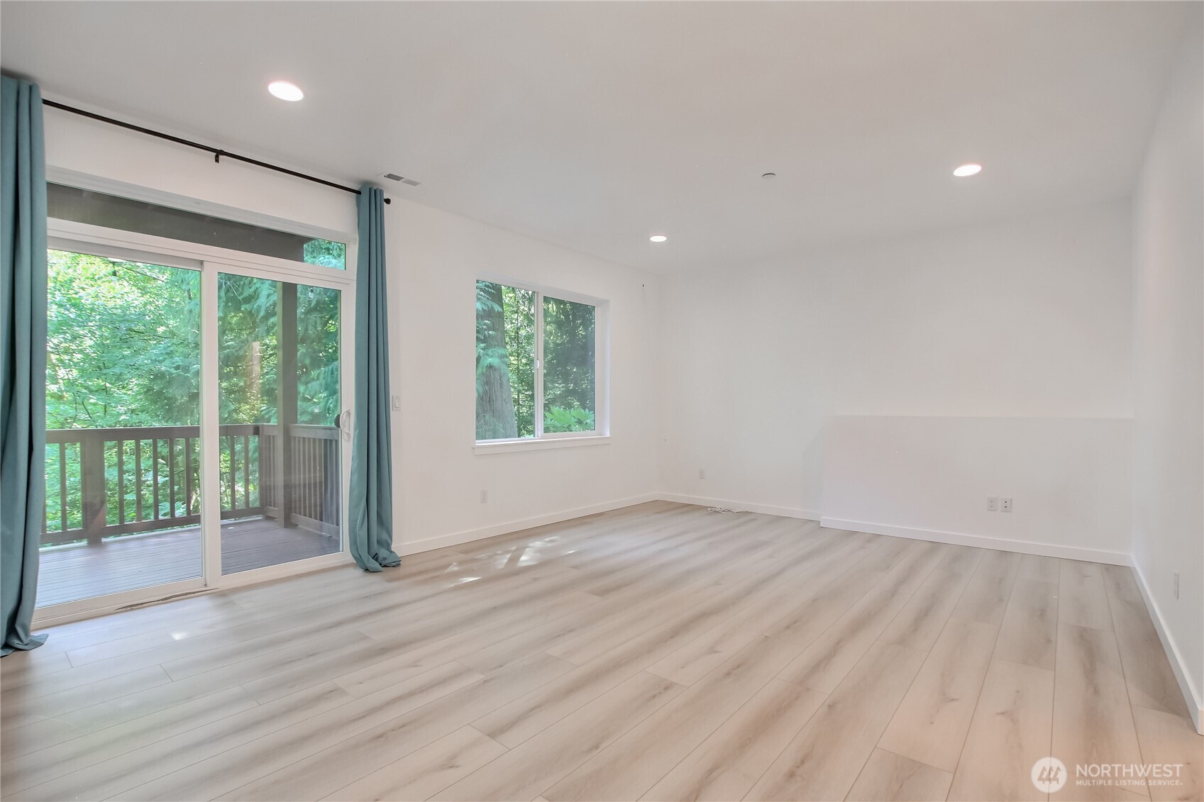 16426 85th Place Property Photo 28
