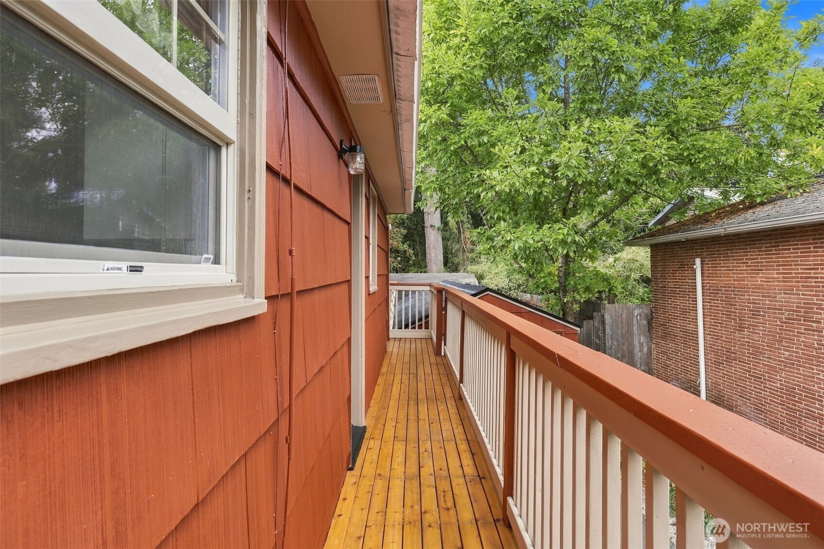 13045 Corliss Avenue Property Photo 9