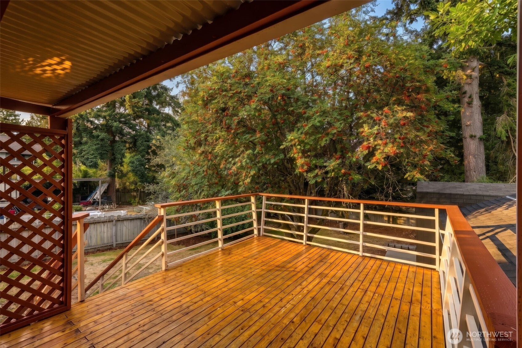 13045 Corliss Avenue Property Photo 11
