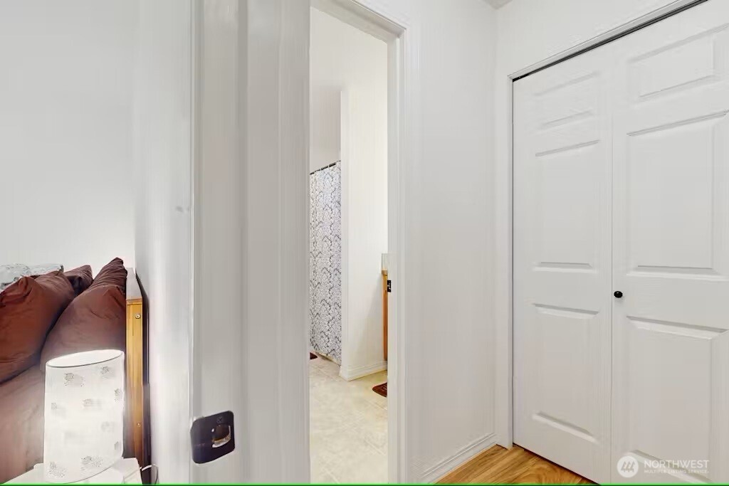 120 Pine Glen Court Property Photo 18