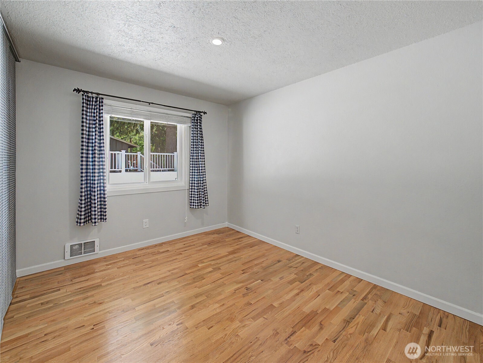39428 200th Avenue Property Photo 16