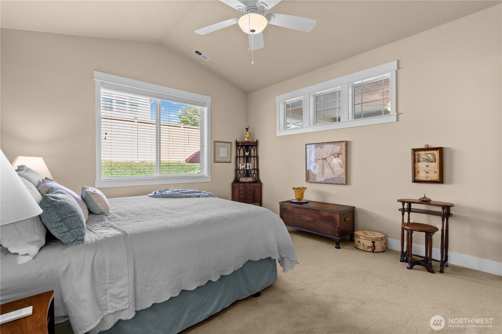9329 Hebner Avenue Property Photo 18