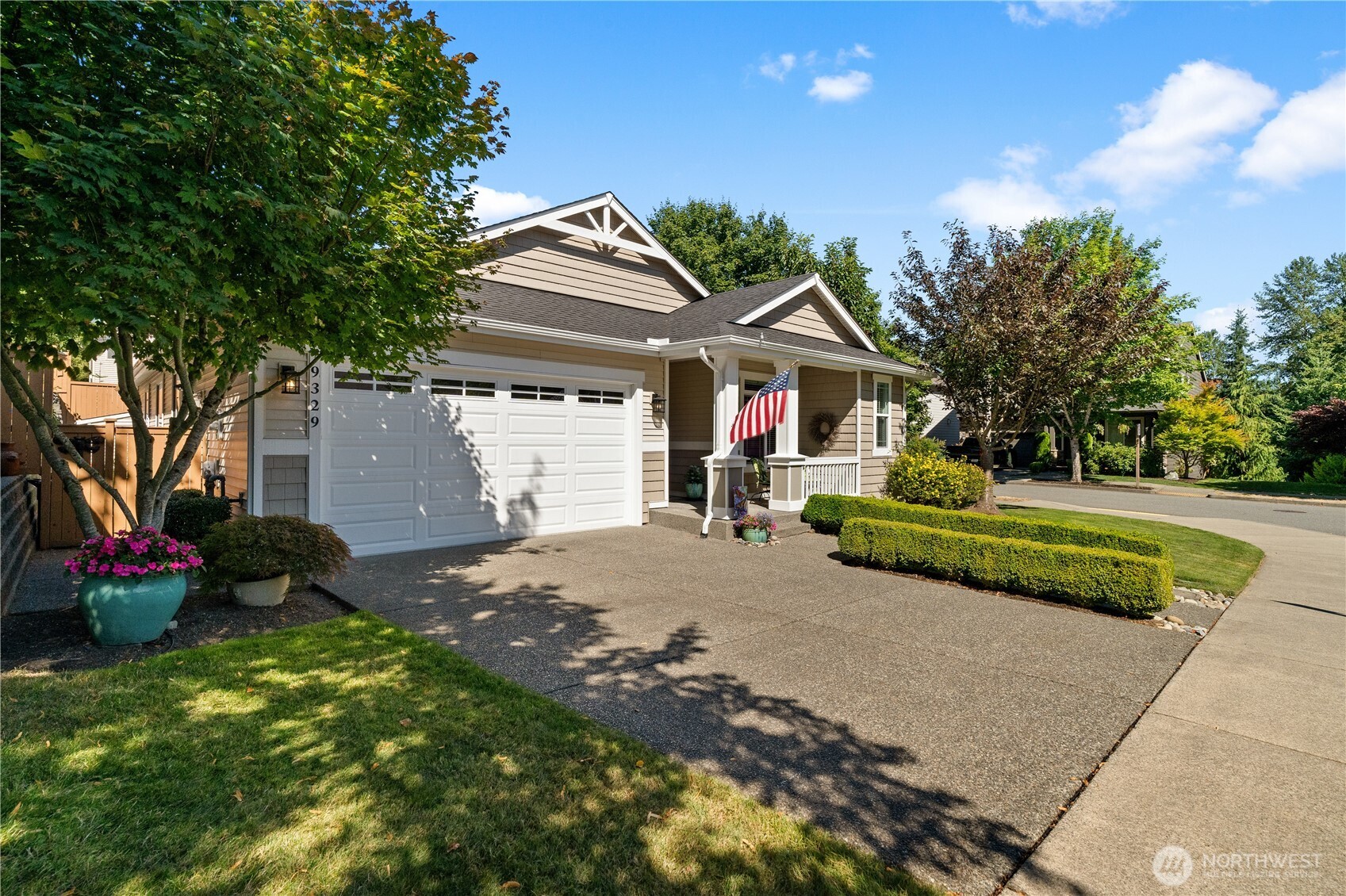 9329 Hebner Avenue Property Photo 33