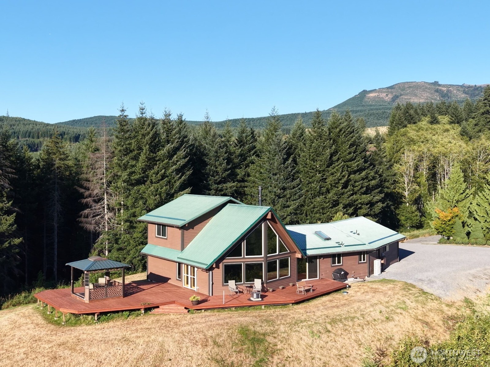 221 Winslow Lane Property Photo 1