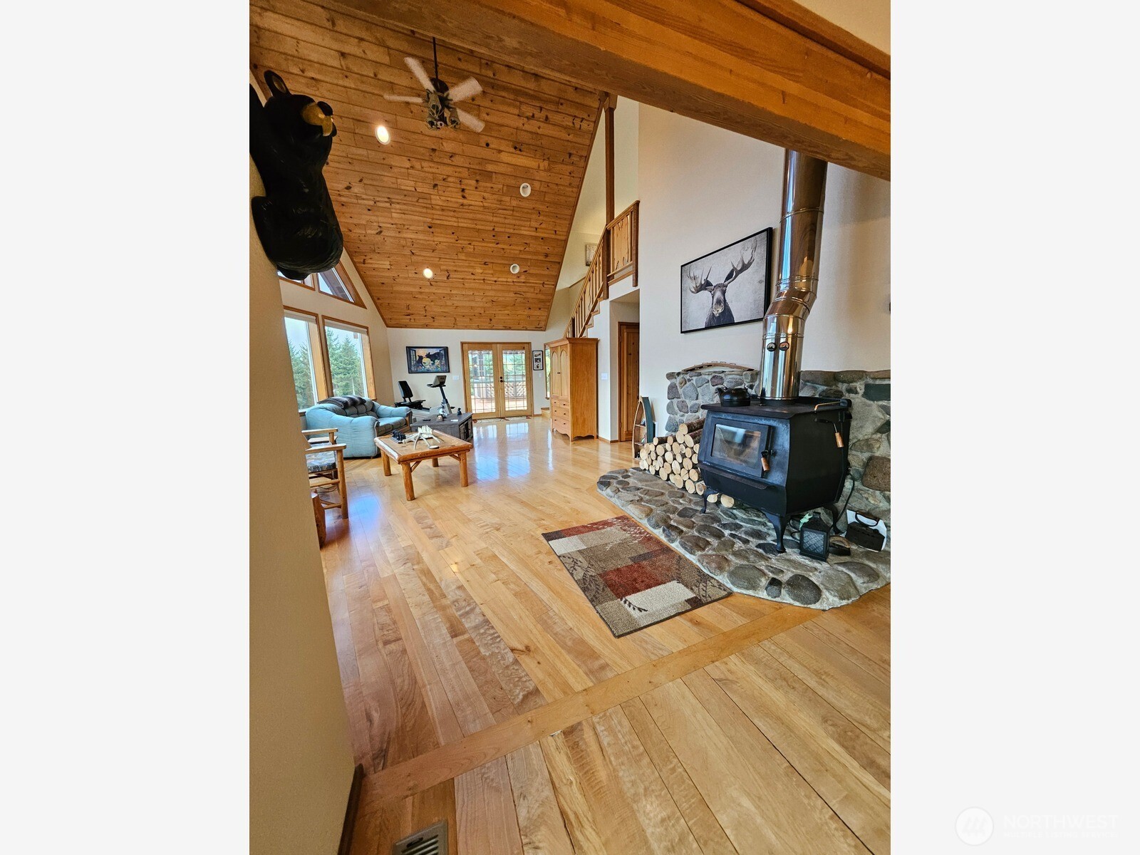 221 Winslow Lane Property Photo 14