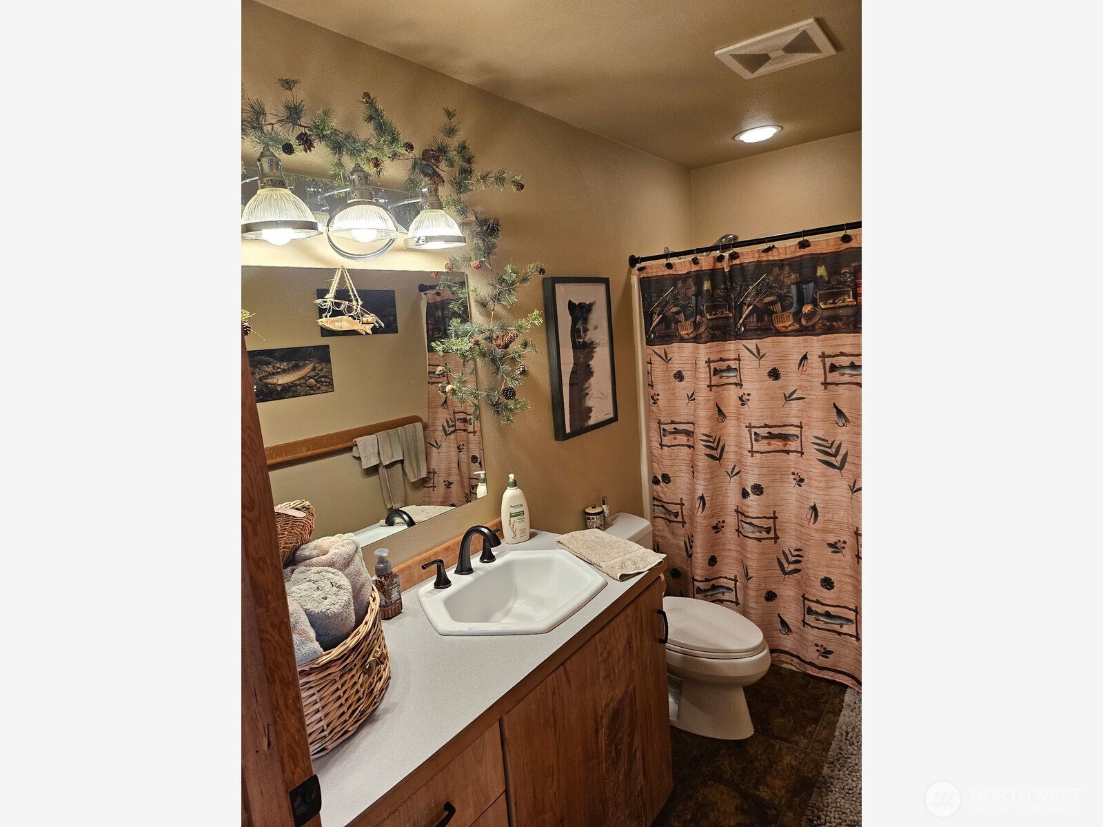 221 Winslow Lane Property Photo 25