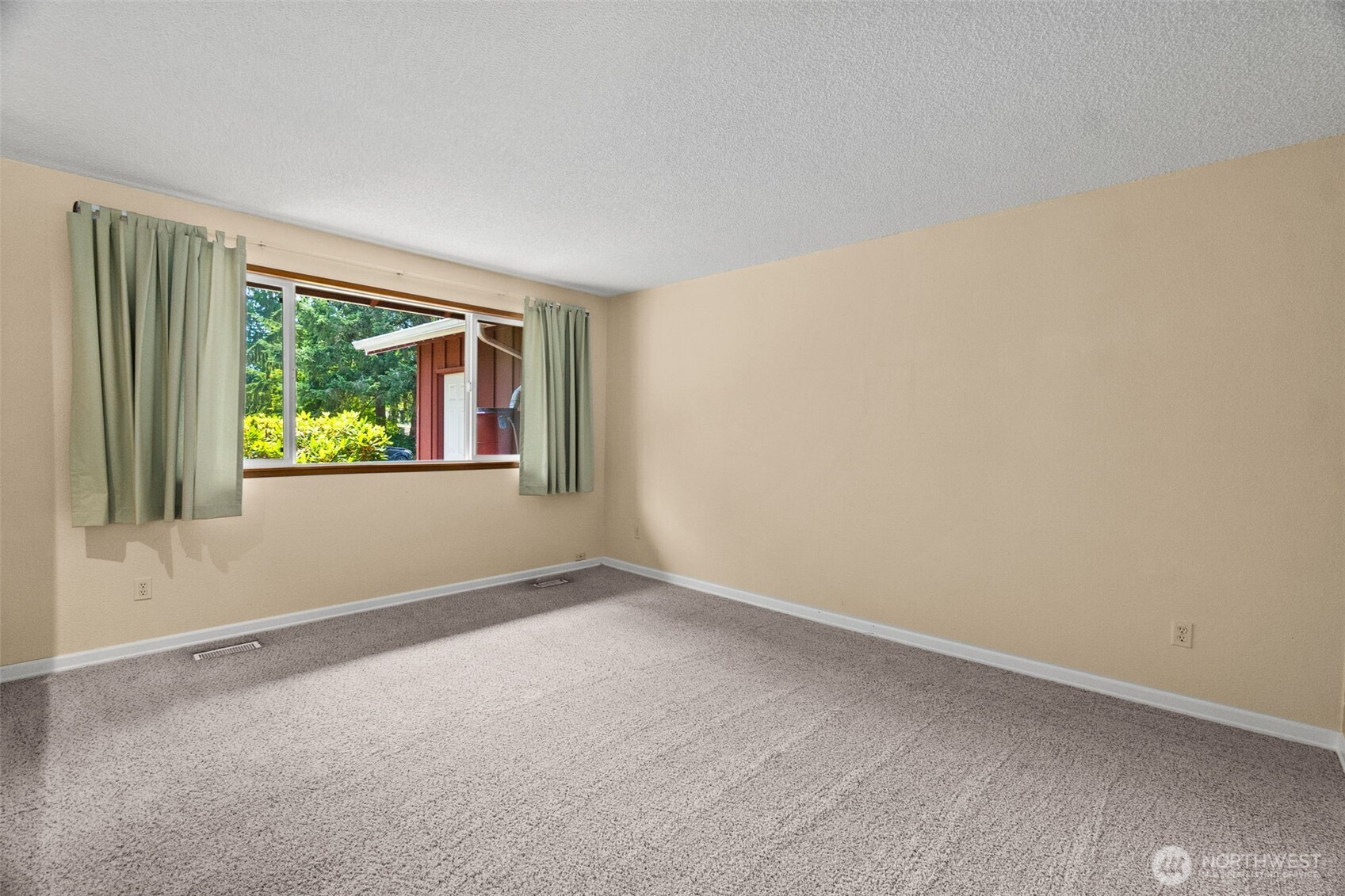8405 113th Street Property Photo 5