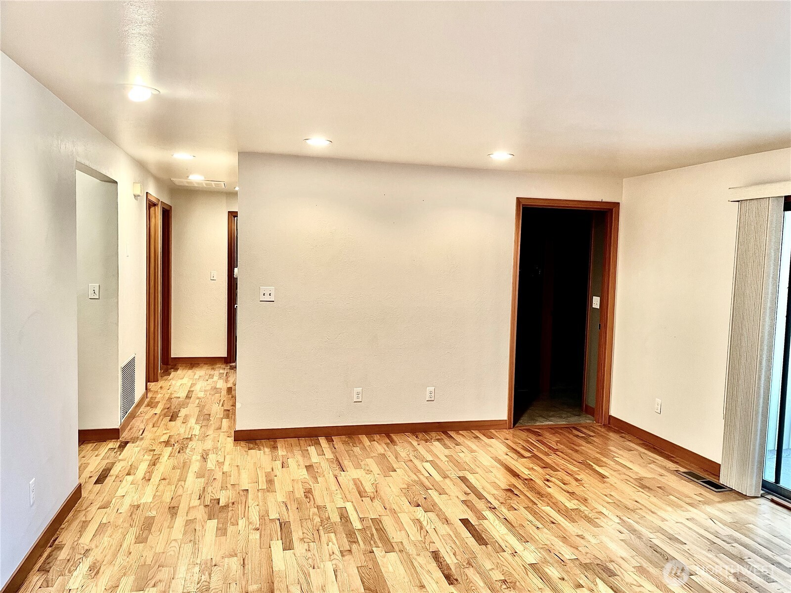 307 X Street Property Photo 8