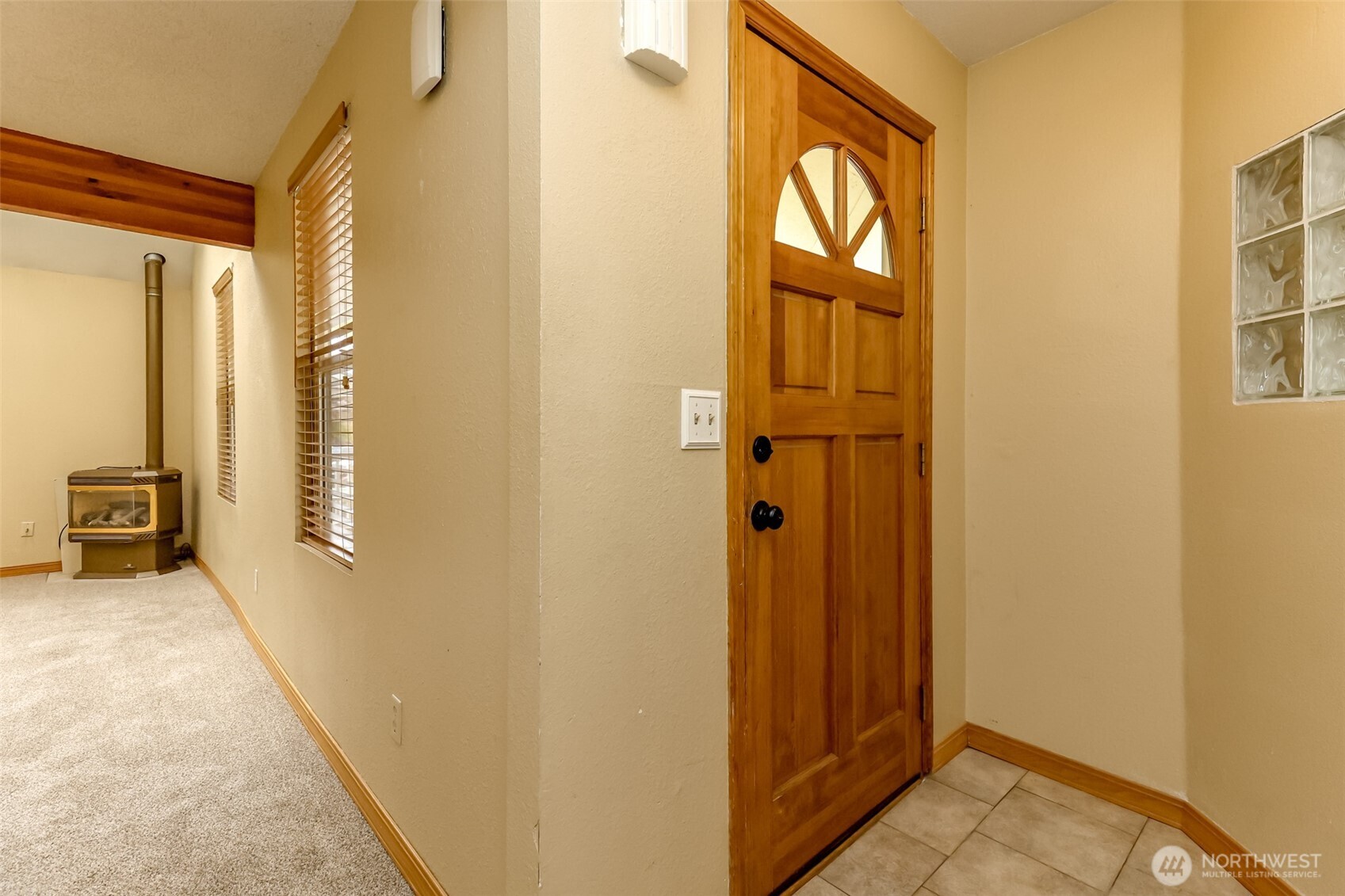 6715 24th Street Property Photo 4