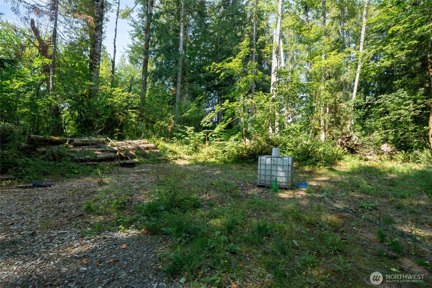 54982 214th Avenue Property Photo 2