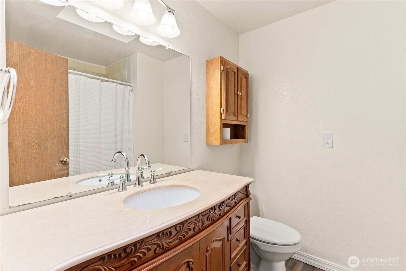 608 100th Street Property Photo 16