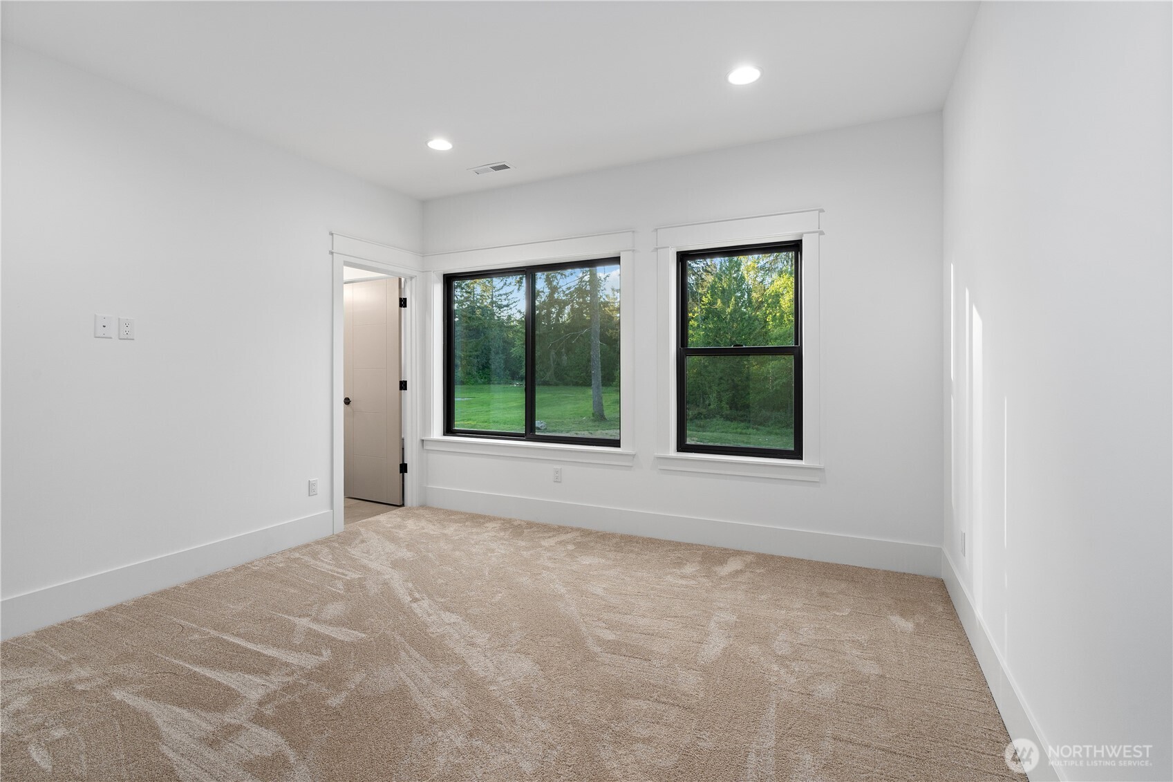 18217 56th Street Property Photo 25