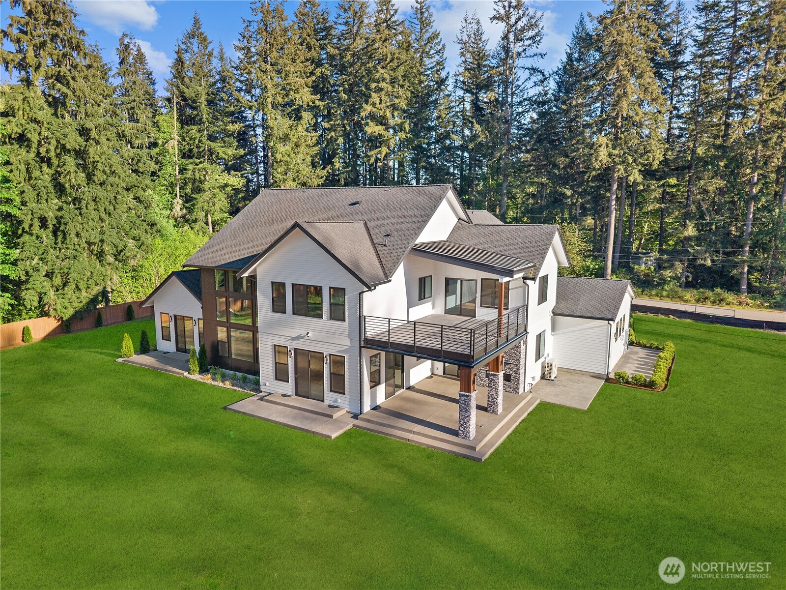 18217 56th Street Property Photo 32