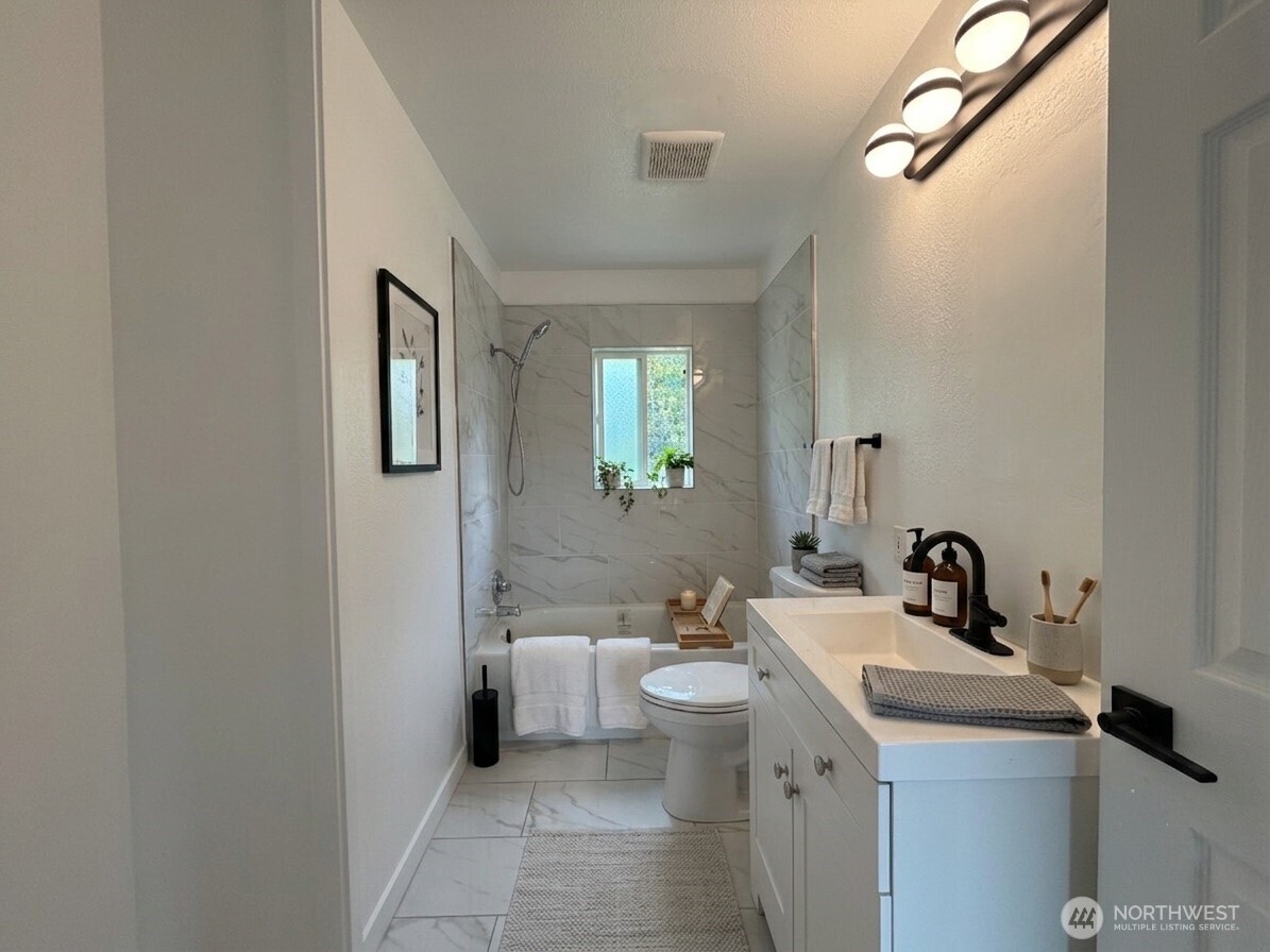 14217 Se 196th Avenue Property Photo 16