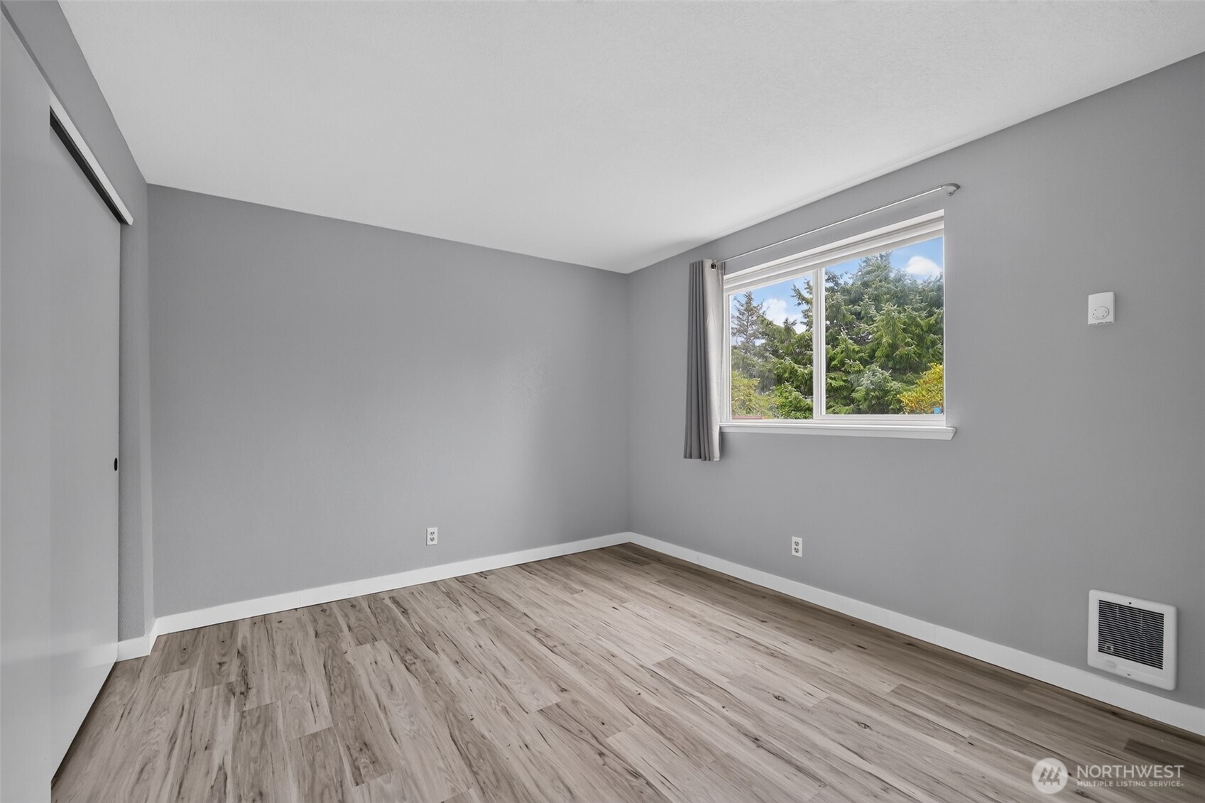 393 Canal Drive Property Photo 11