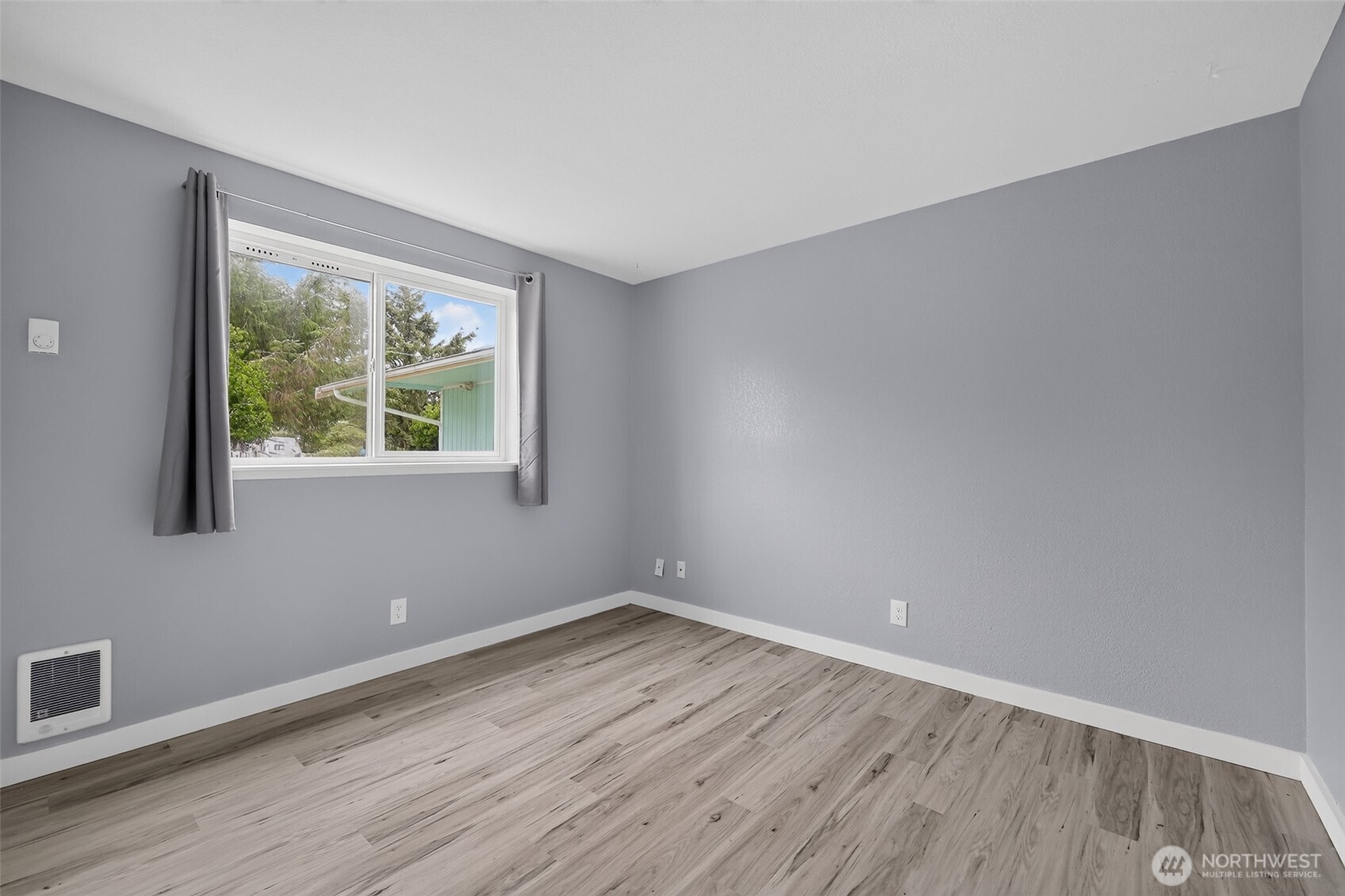 393 Canal Drive Property Photo 12