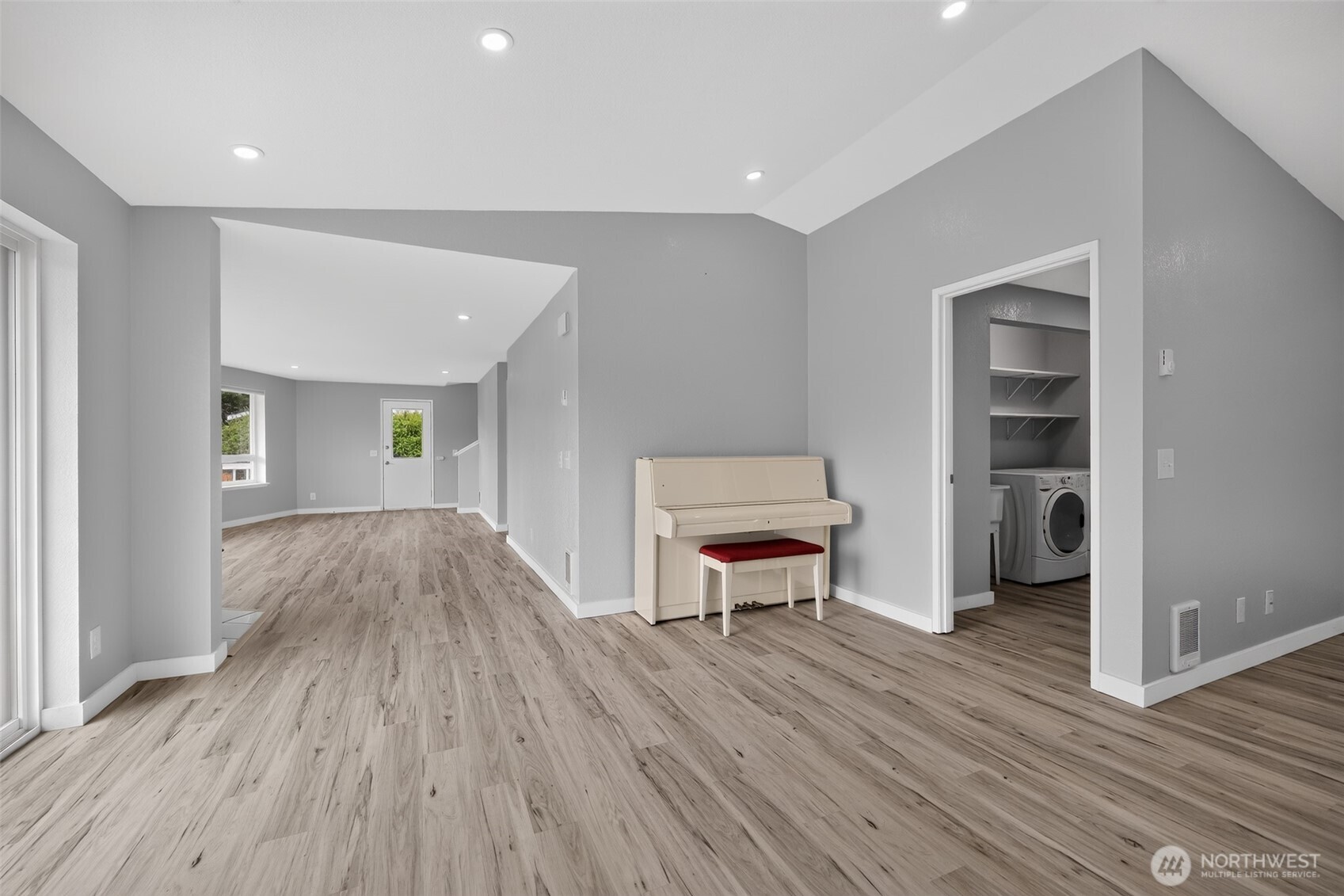 393 Canal Drive Property Photo 19