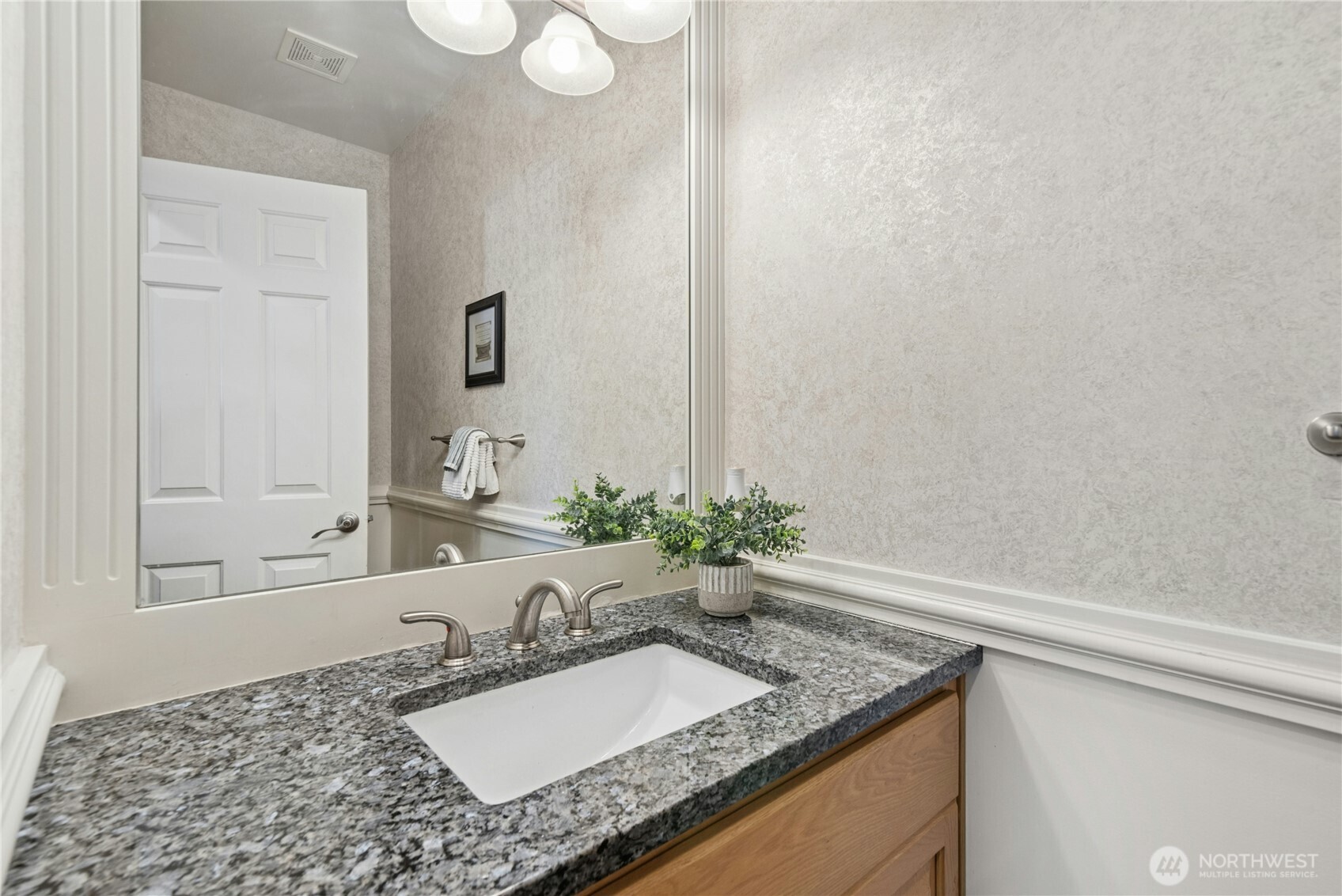 3206 145th Place Property Photo 13