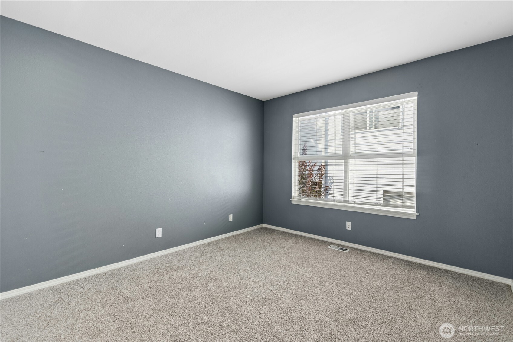 3206 145th Place Property Photo 32