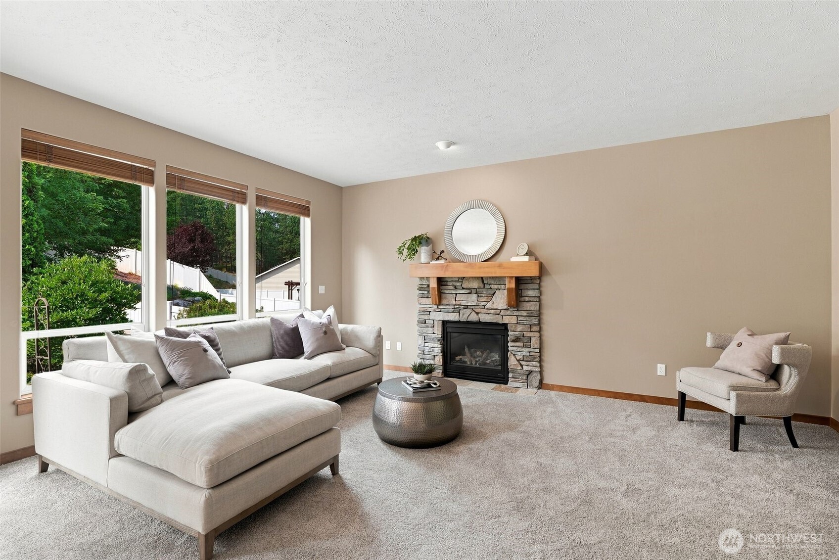 5302 S Bates Dr Property Photo 12