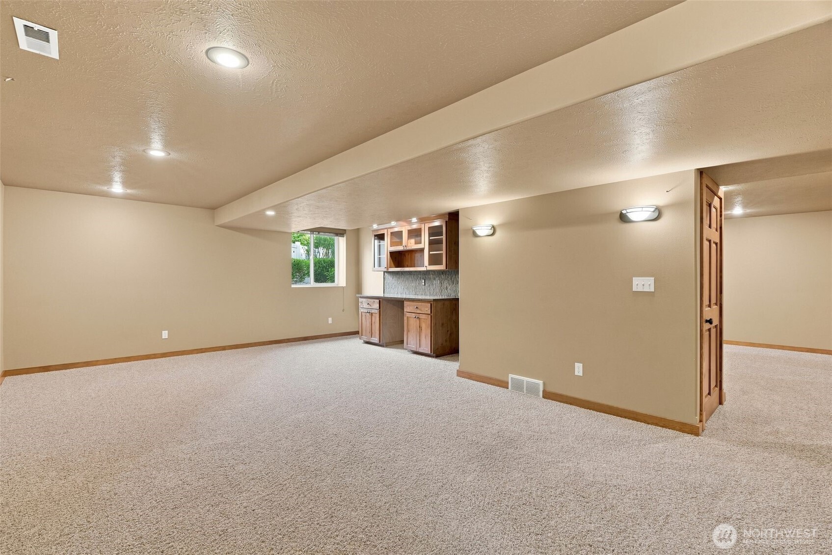 5302 S Bates Dr Property Photo 26