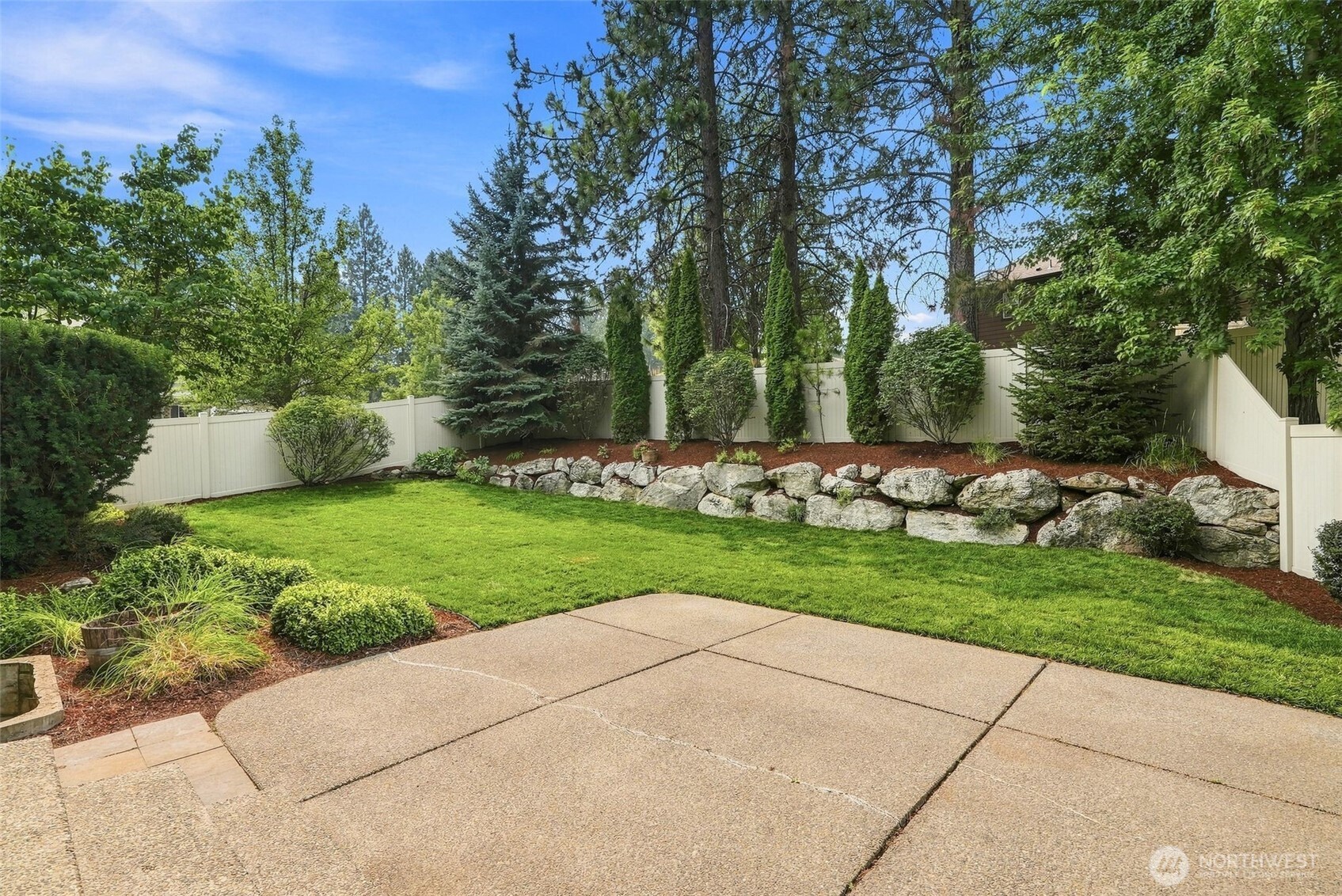 5302 S Bates Dr Property Photo 30