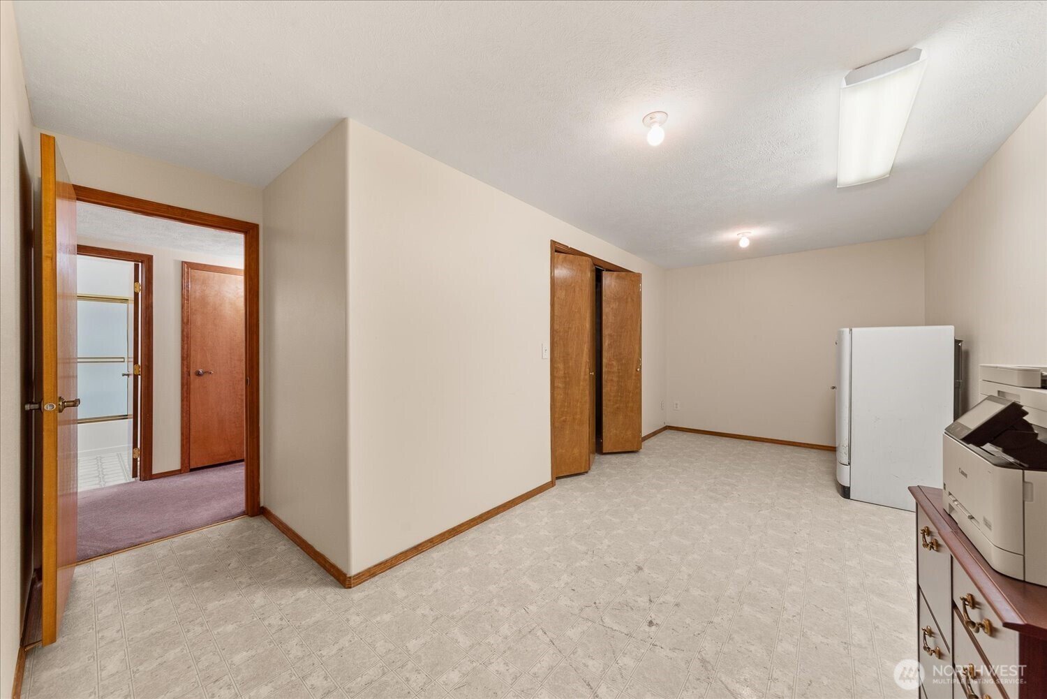 13716 E 15th Ln Property Photo 23