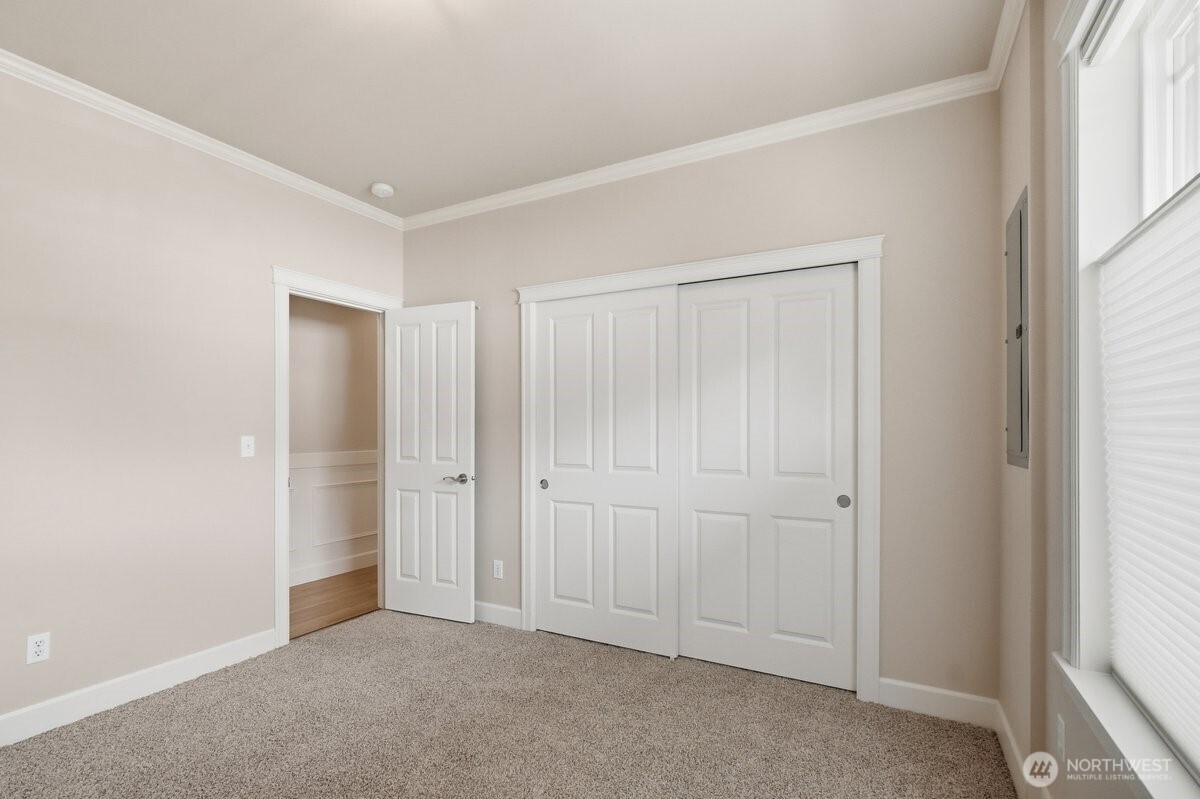 8652 384th Avenue Property Photo 18