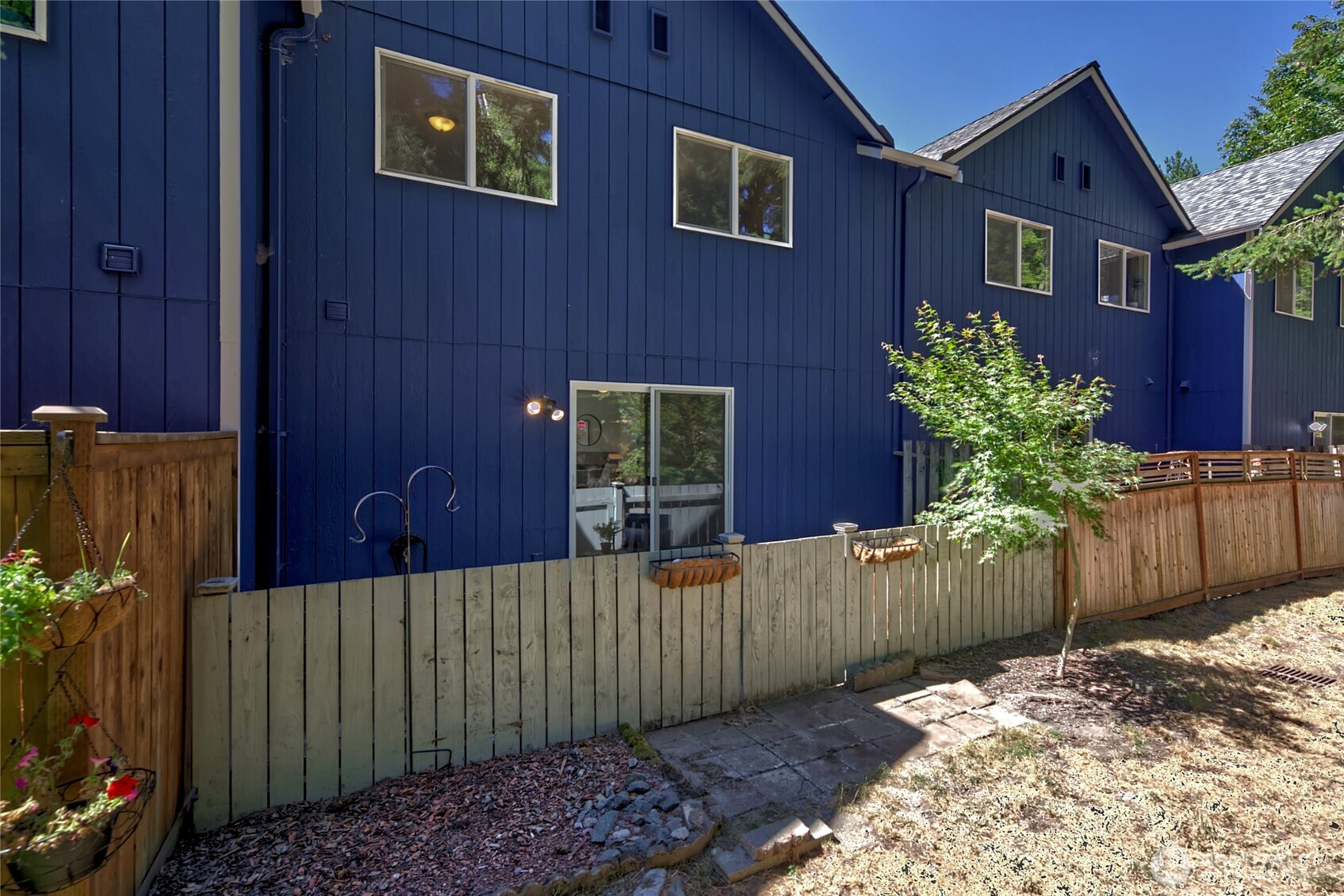 23317 Edmonds Way 4 Property Photo 39