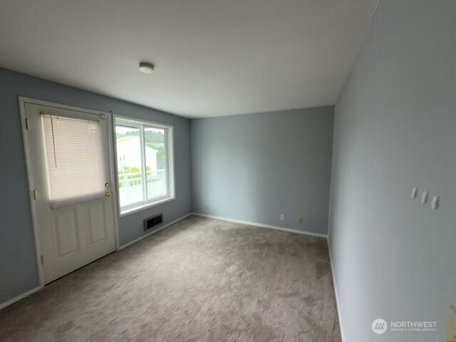 1610 Park Avenue B3 Property Photo 6