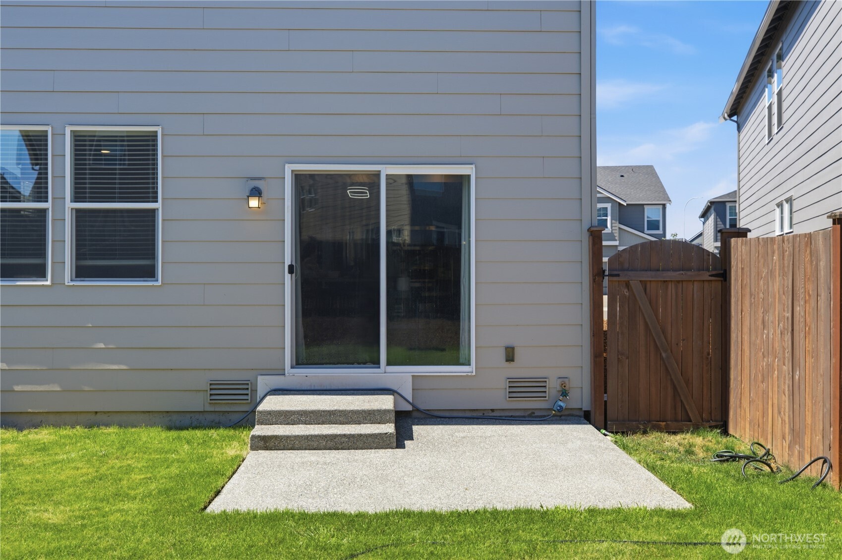 11032 188th Street Property Photo 33