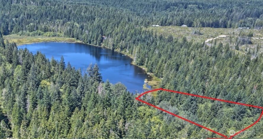 100 Ne Eagle Creek Lane Property Photo 2