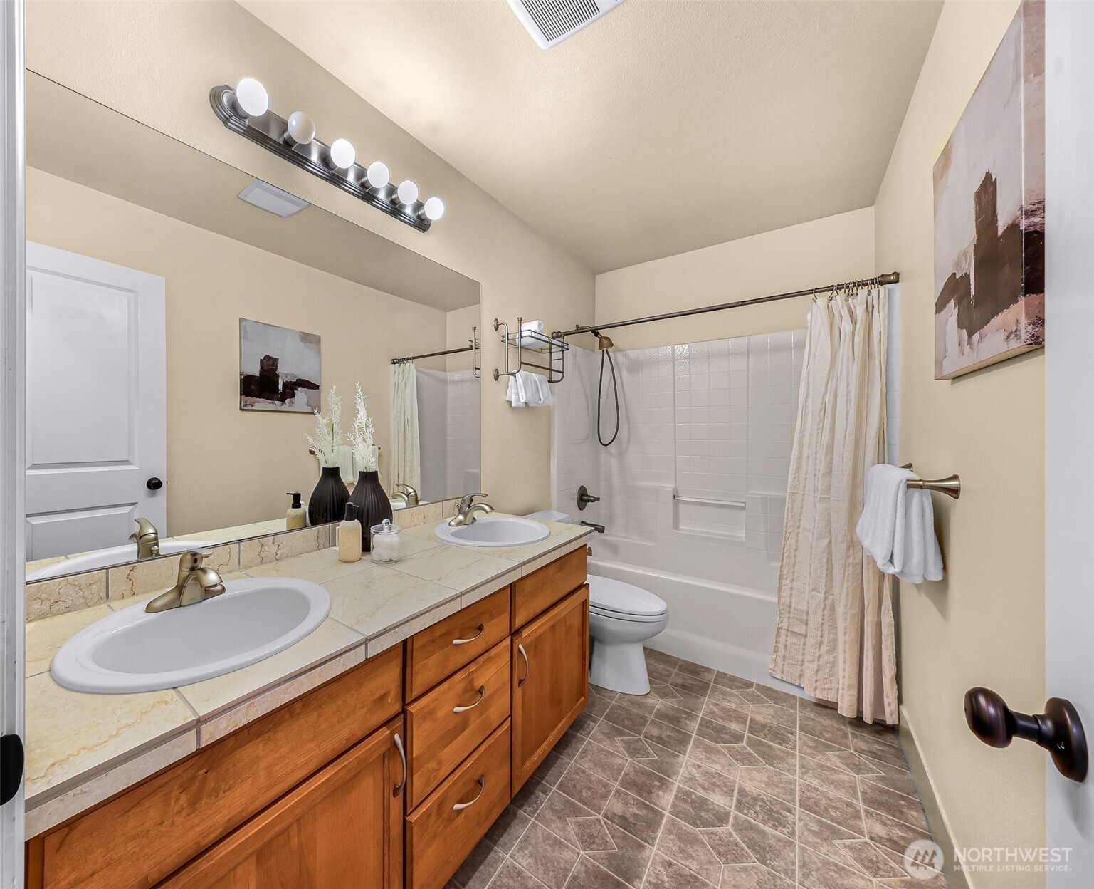 12019 178th Place Property Photo 18