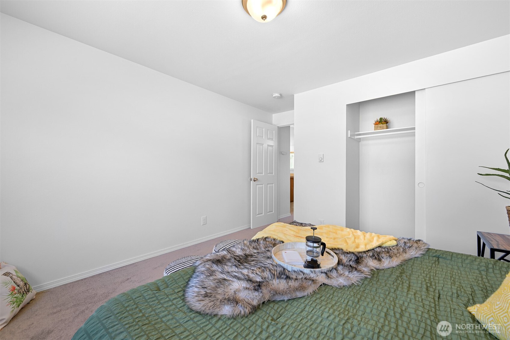 3261 Hollywood Avenue Property Photo 14