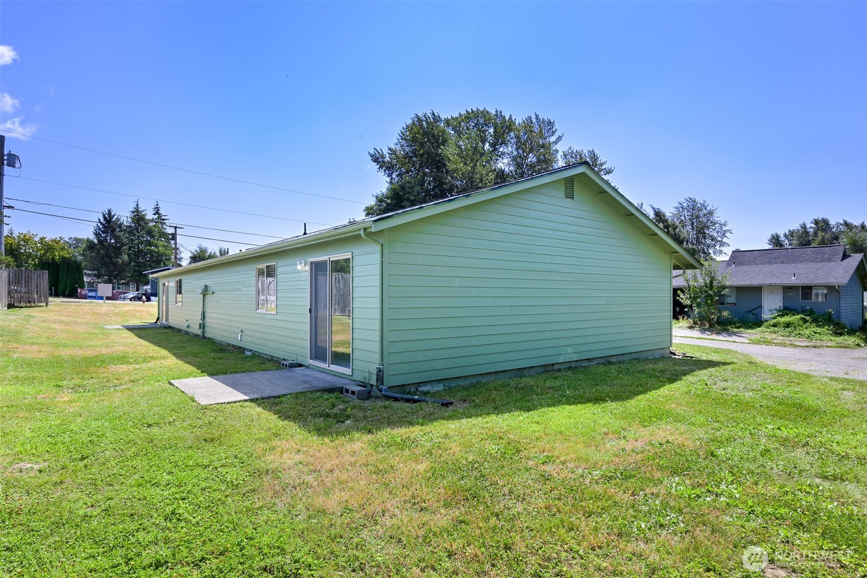 3261 Hollywood Avenue Property Photo 21