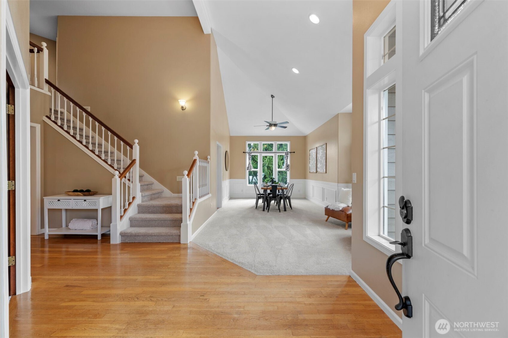 11521 42nd Place Property Photo 3